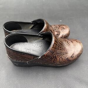 Dansko Professional‎ Clog Shoe Brown Paisley Floral Tooled Women’s Size 36